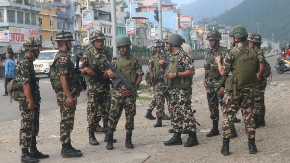 निर्वाचन सुरक्षा कडा: आजदेखि ८० हजार नेपाली सेना फिल्डमा - BishwaKhabar.Com